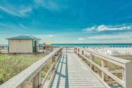 The Oyster By Brightwild-Beachfront Condo Destin Exteriér fotografie