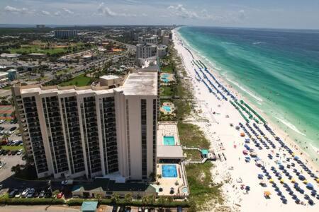 The Oyster By Brightwild-Beachfront Condo Destin Exteriér fotografie